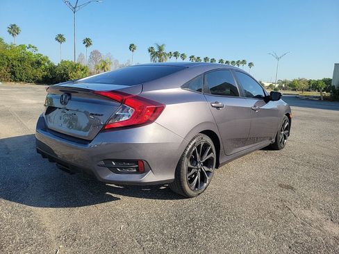 Used 2019 Honda Civic Sport image 5