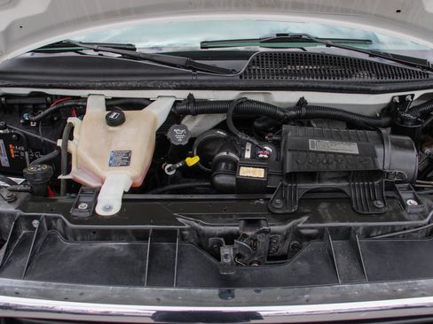 Used 2012 GMC Savana 3500 image 13