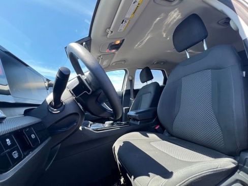 Used 2023 Kia Sportage LX AWD/4WD image 16