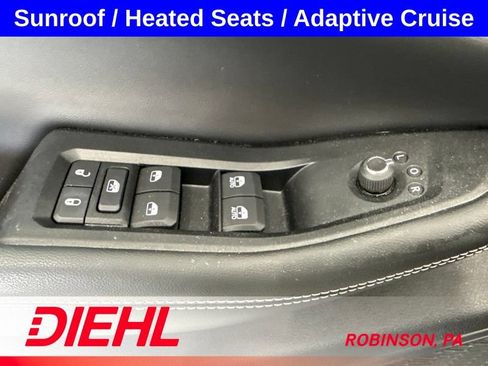 Used 2023 Jeep Grand Cherokee Laredo X AWD/4WD image 20