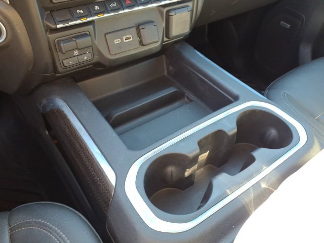 Used 2021 Chevrolet Silverado 1500 LT Trail Boss w/ Convenience Package II AWD/4WD image 16