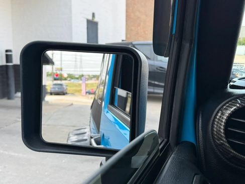 Used 2017 Jeep Wrangler Sport AWD/4WD image 28