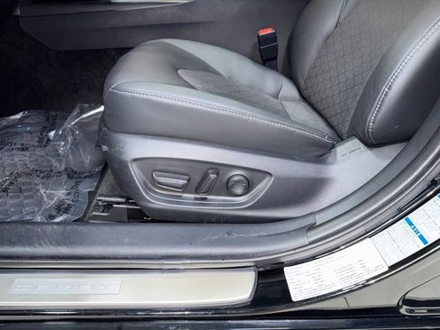 Used 2023 Toyota Camry XSE AWD/4WD image 6