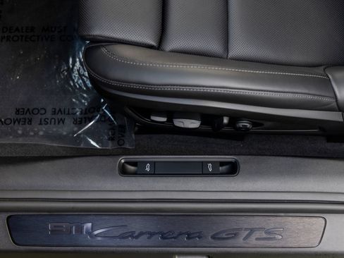Certified 2025 Porsche 911 Carrera 4 GTS AWD/4WD image 25