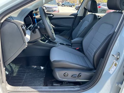 New 2026 Volkswagen Jetta SE image 14