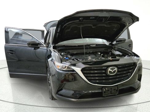 Used 2023 MAZDA CX-9 Touring Plus AWD/4WD image 9