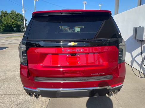 Used 2025 Chevrolet Tahoe Premier AWD/4WD image 4