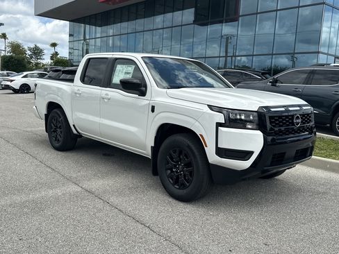 New 2026 Nissan Frontier SV RWD image 4