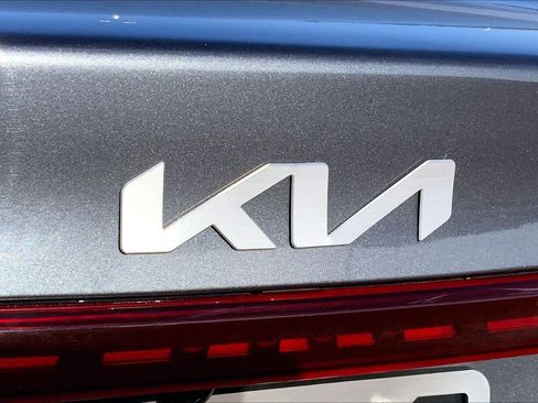 Used 2024 Kia Forte LXS FWD image 30