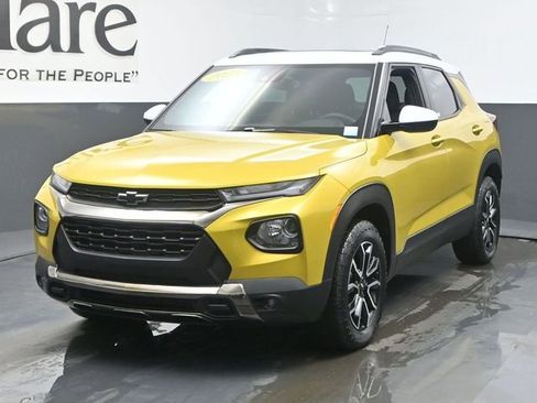 Used 2023 Chevrolet TrailBlazer ACTIV w/ Sun and Liftgate Package AWD/4WD image 7