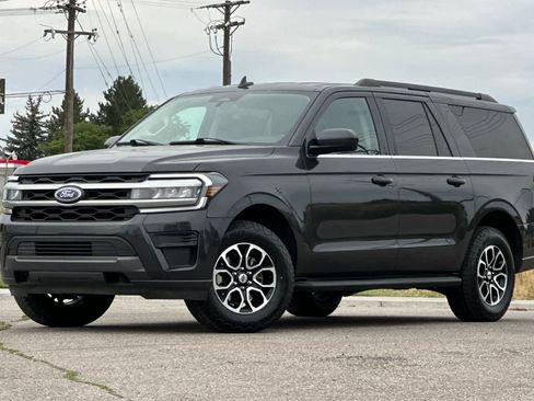 Certified 2023 Ford Expedition Max XLT AWD/4WD image 1