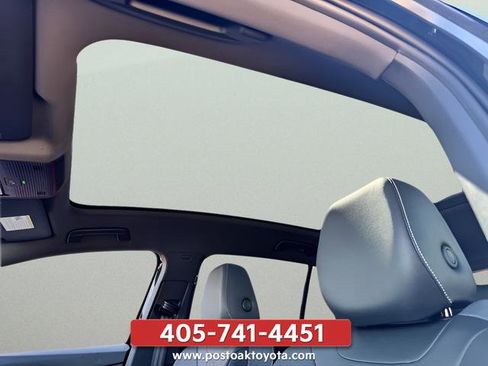 Used 2023 Volkswagen ID.4 Pro S RWD image 9