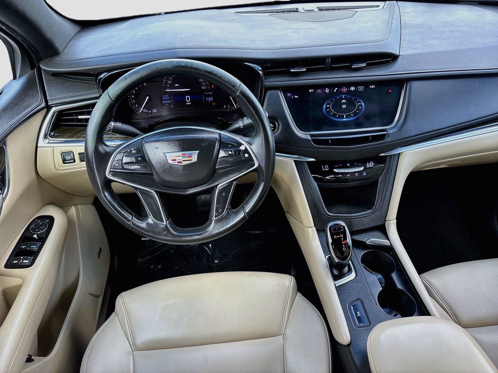 Used 2017 Cadillac XT5 FWD image 21