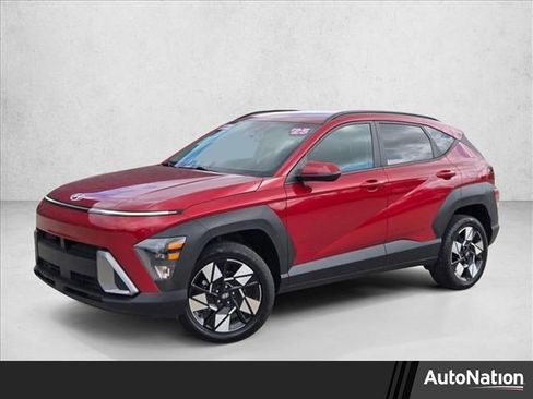 Used 2025 Hyundai Kona SEL AWD/4WD image 1