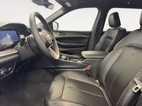 New 2026 Jeep Grand Cherokee L Limited AWD/4WD image 8