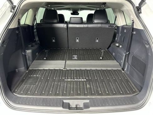 Used 2026 Toyota Highlander XLE AWD/4WD image 6