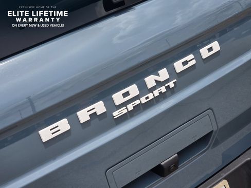 Used 2023 Ford Bronco Sport Outer Banks w/ Tech Package AWD/4WD image 9