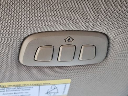 Certified 2017 Ford F250 Lariat w/ Lariat Ultimate Package image 23