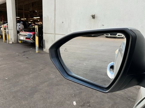 Used 2025 Hyundai Tucson SEL image 18