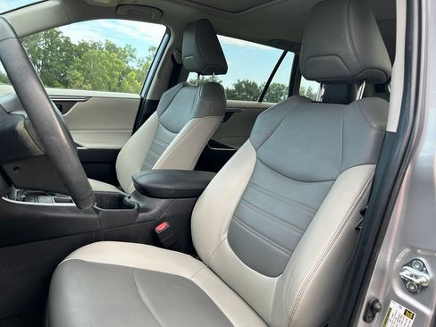 Certified 2023 Toyota RAV4 XLE Premium AWD/4WD image 15
