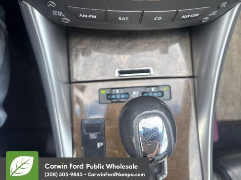 Used 2010 Lexus IS 350C RWD image 13
