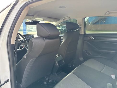 Used 2022 Honda Accord LX image 22