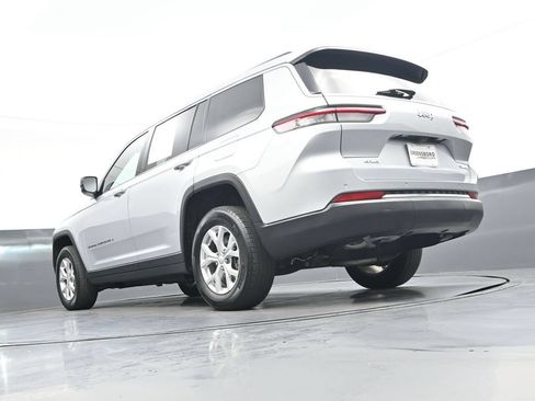 Used 2023 Jeep Grand Cherokee L Limited AWD/4WD image 46