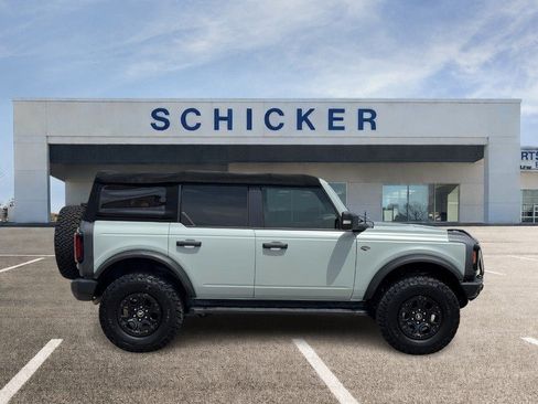 Used 2022 Ford Bronco Wildtrak AWD/4WD image 2