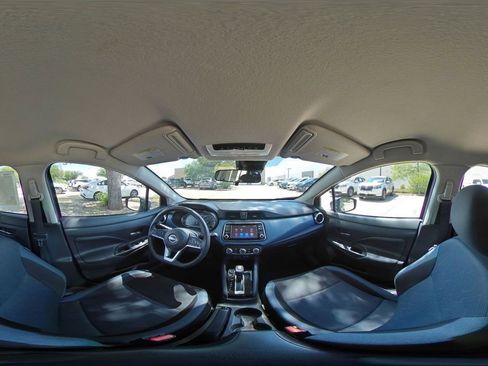 Used 2025 Nissan Versa SV w/ Trunk Package image 42