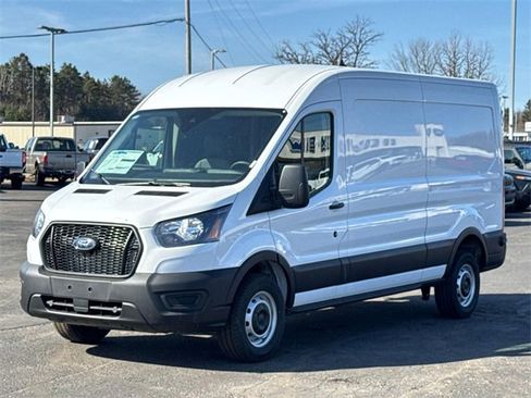 New 2025 Ford Transit 250 148 Medium Roof w/ Load Area Protection Package image 7