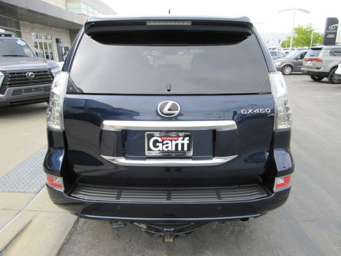Used 2022 Lexus GX 460 Premium w/ Premium Package AWD/4WD image 7