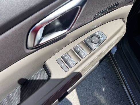 New 2026 Kia Carnival EX FWD image 13