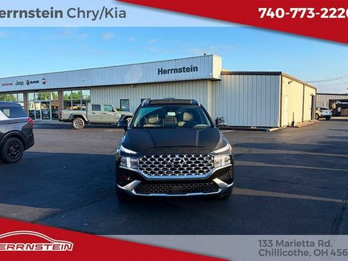 Used 2023 Hyundai Santa Fe SEL w/ Premium Package AWD/4WD image 2