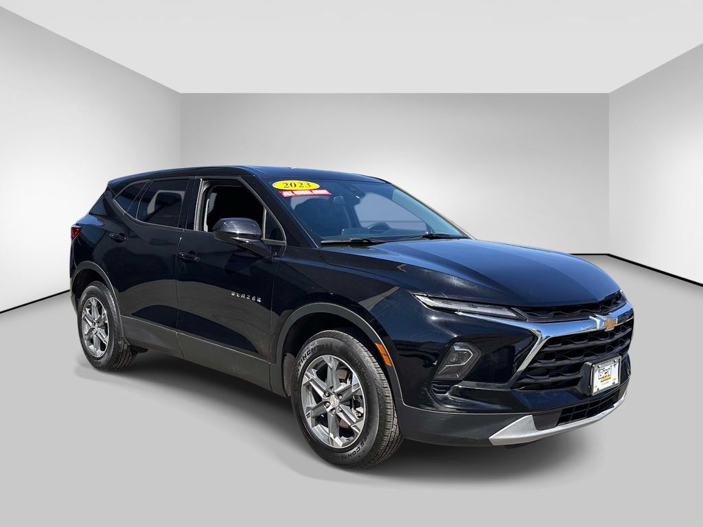 Certified 2023 Chevrolet Blazer LT w/ LPO, Cargo Package AWD/4WD image 7