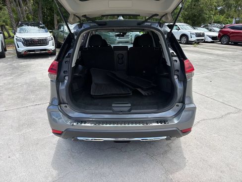 Used 2019 Nissan Rogue S FWD image 29
