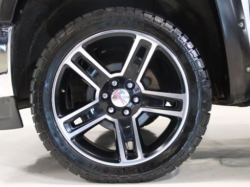 Used 2015 GMC Sierra 1500 SLE w/ Carbon-22 Edition image 79