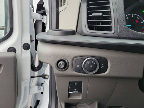 New 2025 Ford Transit 250 148 Medium Roof w/ HVAC Trade Package image 24