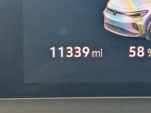 Used 2023 Volkswagen ID.4 2WD image 24