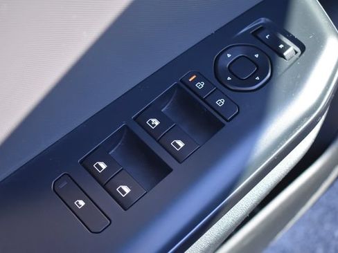 Certified 2025 Kia K4 FWD image 18