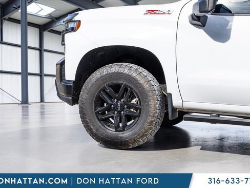 Used 2020 Chevrolet Silverado 1500 LT Trail Boss AWD/4WD image 28