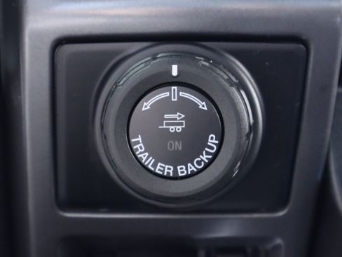 Used 2019 Ford F150 XLT w/ Equipment Group 302A Luxury AWD/4WD image 24
