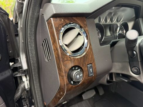 Used 2015 Ford F350 Platinum AWD/4WD image 22