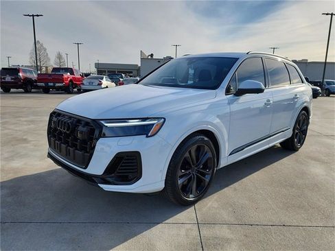 New 2026 Audi Q7 3.0T Premium Plus image 3