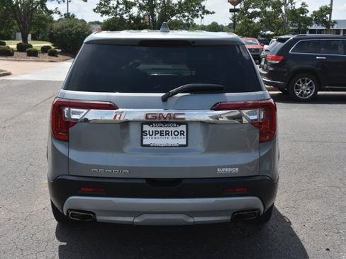 Used 2023 GMC Acadia SLE FWD image 6