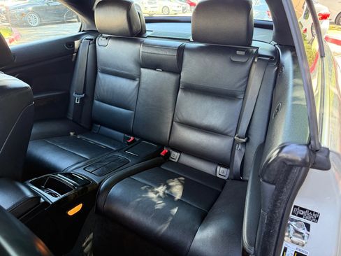 Used 2009 BMW 328i Convertible image 17