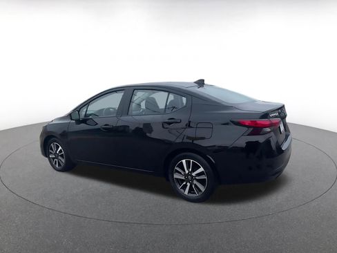 Used 2025 Nissan Versa SV FWD image 10