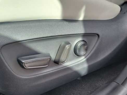 Certified 2025 Toyota RAV4 XLE Premium FWD image 16
