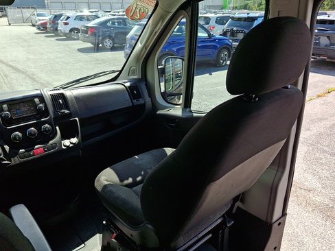 Used 2021 RAM ProMaster 1500 w/ Interior LED Lighting Group FWD image 16