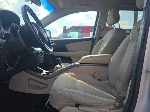 Used 2011 Dodge Journey Express w/ Popular Equipment Group FWD image 7