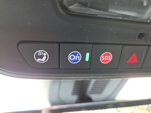 New 2026 GMC Terrain AT4 w/ Convenience Package III AWD/4WD image 36
